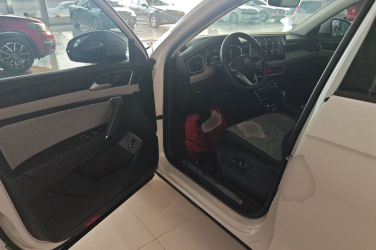 Used Volkswagen Tayron 2023 300TSI Two-Wheel-Drive Luxury Plus Advanced Edition
