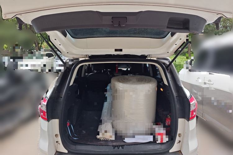 Used Ford Kuga 2017 EcoBoost 180 Two-Wheel-Drive Tiger Leap Model
