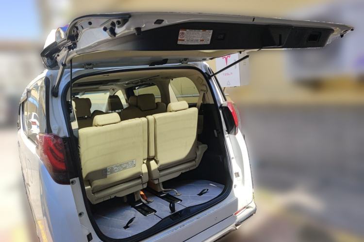 Used Toyota Alphard 2018 3.5L Prestige Edition
