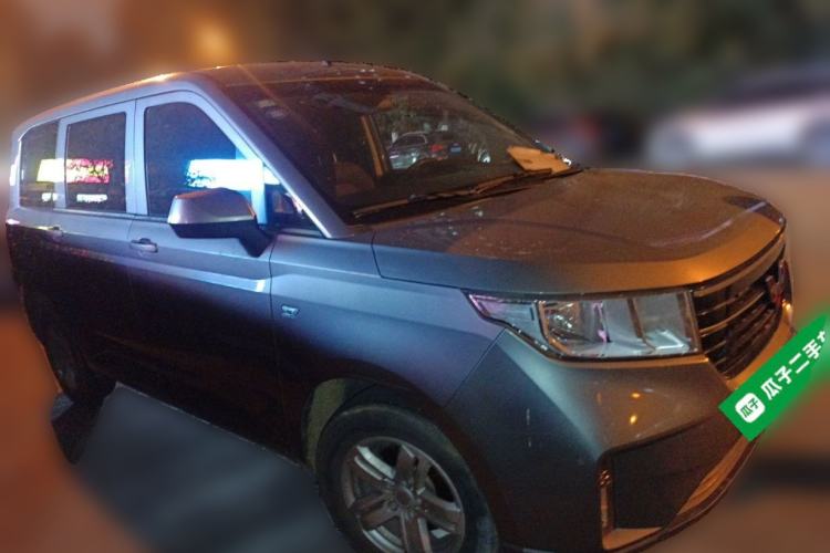 Used Wuling Hongguang PLUS 2019 1.5T Manual Comfort Version 7 Seats