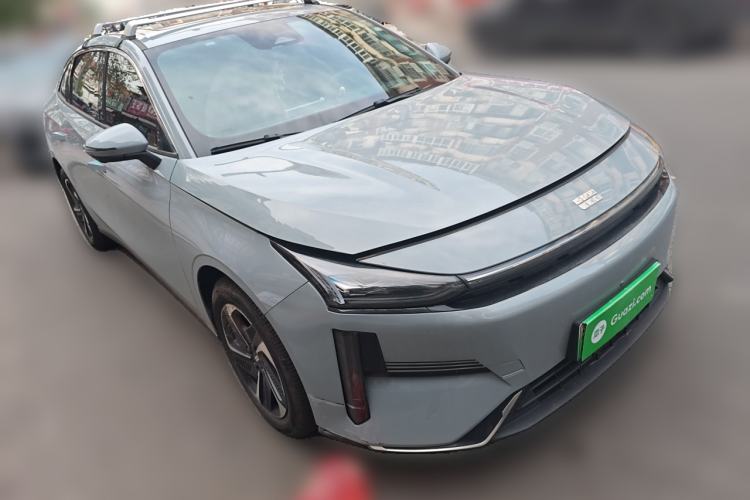 Used Geely Galaxy L6 2024 125km PLUS Dragon Edition
