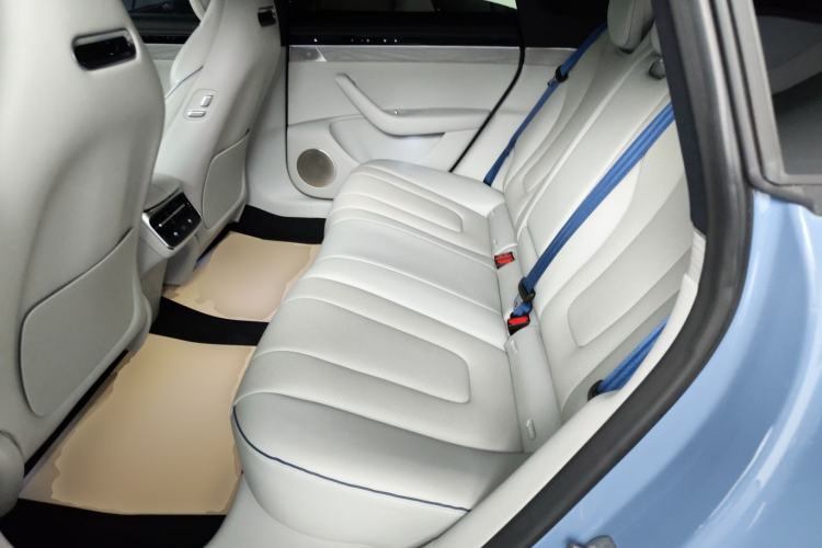 Used Hima Luxeed S7 2025 705 km Pro