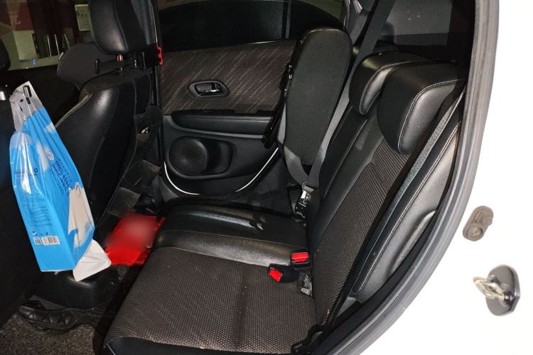 Used Honda XR-V 2015 1.8L EXi CVT Comfort Version
