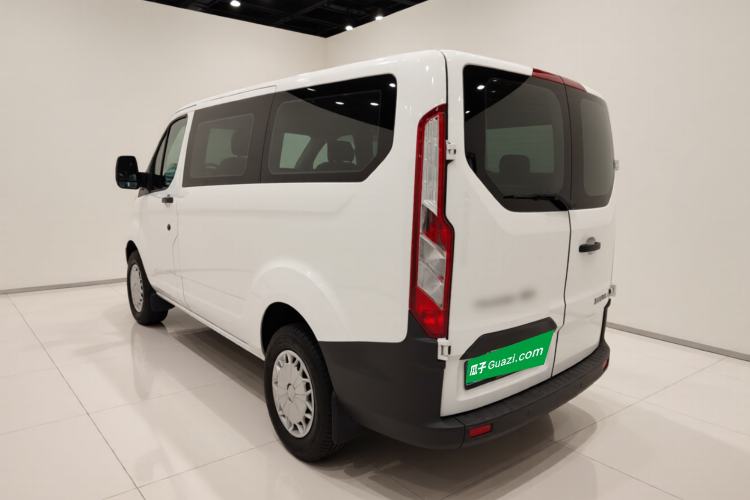 Used Ford Transit 2017 2.0T Diesel Multi-Purpose Commercial Vehicle Short Wheelbase Low Roof China V Standard Rear Left 45 Deg