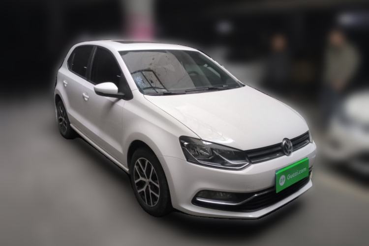 Used Volkswagen Polo 2016 1.6L Automatic Comfort Model
