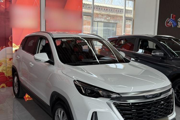 Used BAIC Beijing X3 2019 1.5T Manual Glory Edition Exterior 2