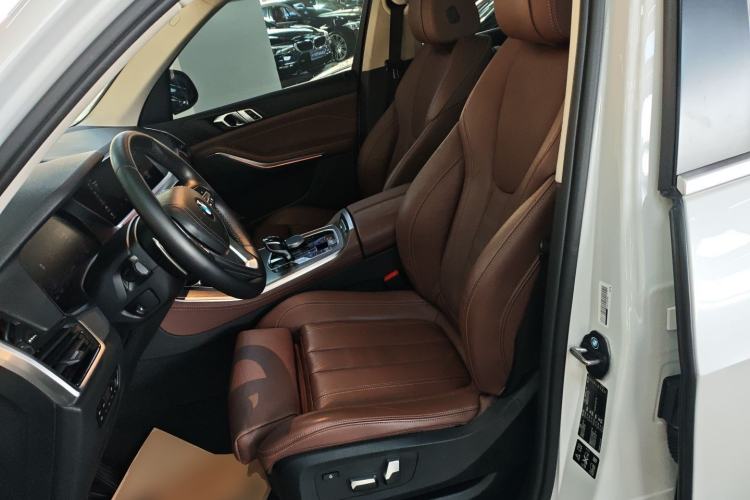 Used BMW X5 2019 xDrive40i Base Model Middle East
