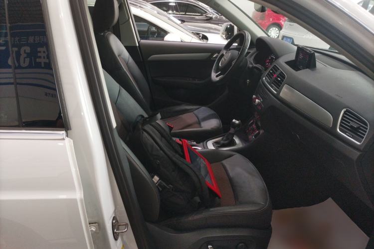 Used Audi Q3 2018 30th Anniversary Edition 30 TFSI Fashion Model Right Front Seat