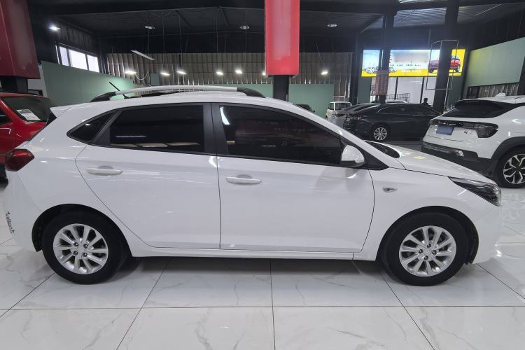Used Hyundai Verna RV 2017 1.4L Automatic Cool Edition GLS China V Emission Standard