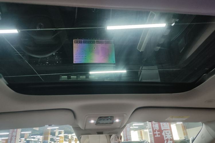 Used Denza D9 2022 DM-i 970 Four-Wheel Drive Prestige Model
