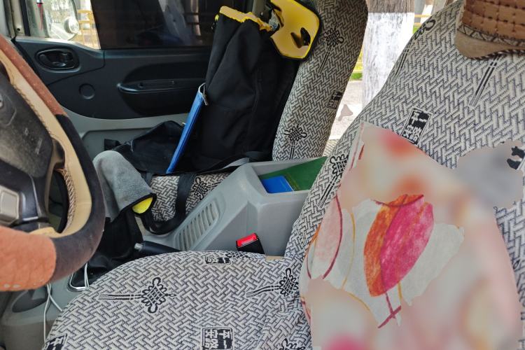 Used FORTHING Lingzhi 2017 M3L 1.6L 7-Seater Comfort Model