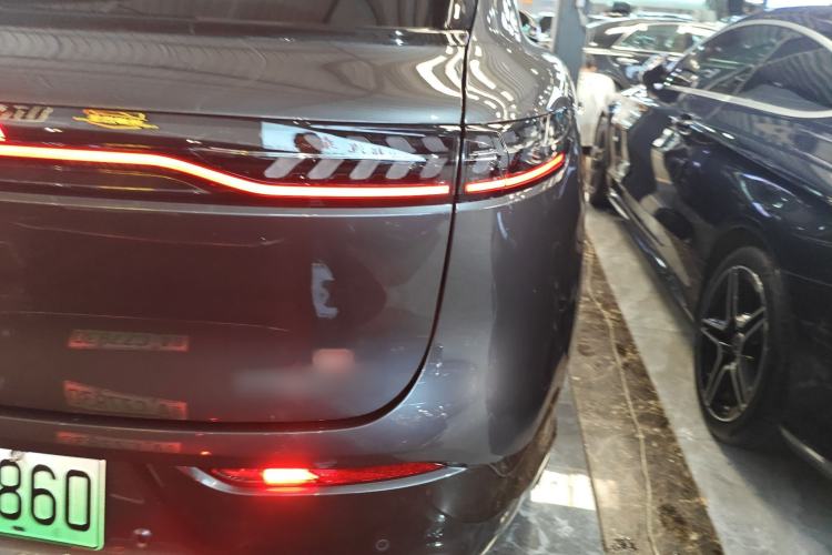 Used VOYAH FREE 2025 Model FREE+ Rear-Drive Qiankun Edition Exterior 3