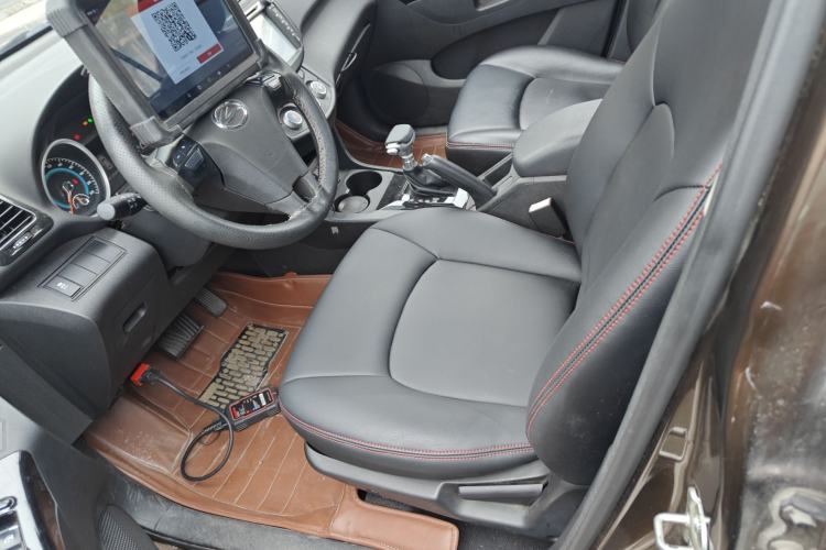 Used Land X5 2014 2.0T Automatic Enjoyment Version Left Front Seat