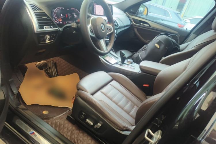 Used BMW X4 2021 xDrive 25i M Sport Night Edition package
