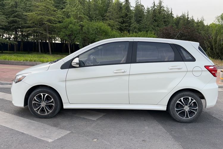 Used BAIC Senova D20 2015 Hatchback 1.5L Manual Lotte Edition
