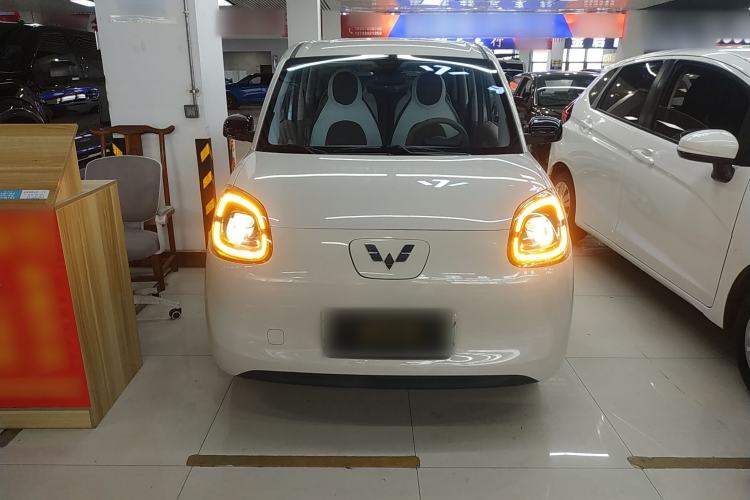 Used Wuling Hongguang MINIEV 2025 Four-Door Version Advanced Edition
