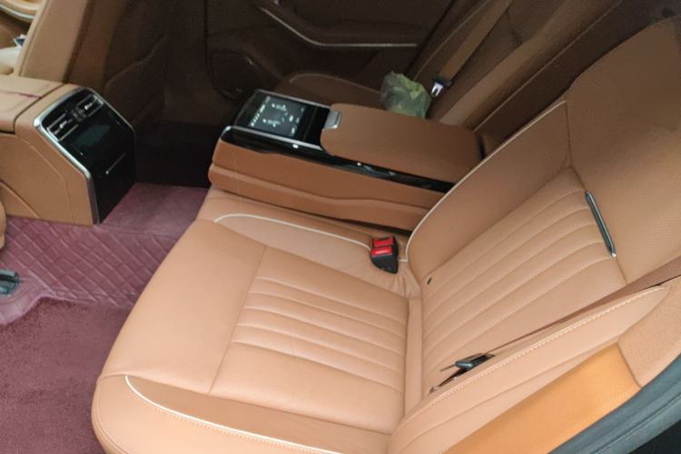 Used Hongqi H9 2022 2.0T Smart Connect Flagship Edition
