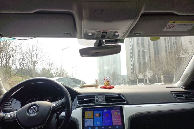 Used Volkswagen Lamando 2017 280TSI DSG Luxury Edition
