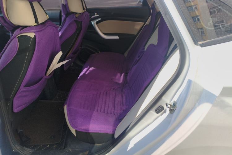 Used Changan Alsvin V7 2016 1.6L Manual LeShang Model China V Standard