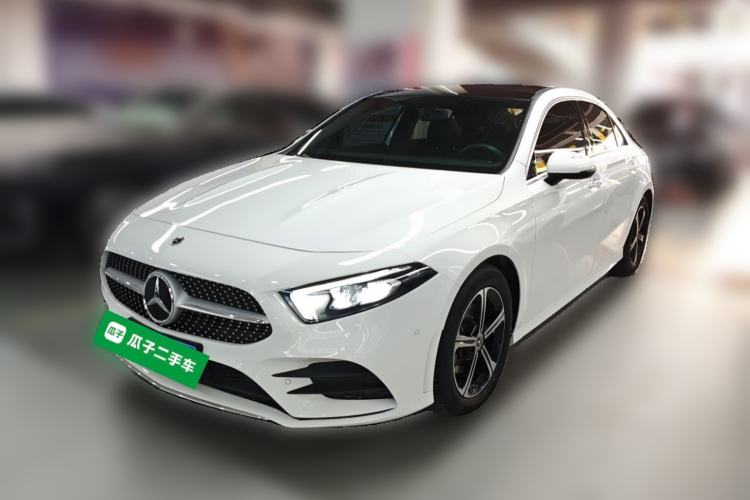 Used Mercedes-Benz A-Class 2022 Revised Version A 200 L Sport Sedan Fashionable Style