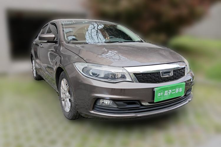 Used Qoros 3 2014 Sedan 1.6L Automatic Zhiyue Model