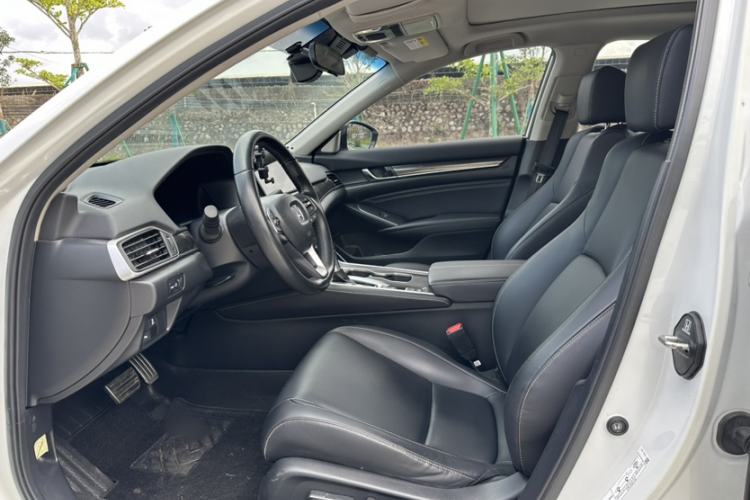 Used Honda Accord 2022 260TURBO Phantom Night · Prestige Edition
