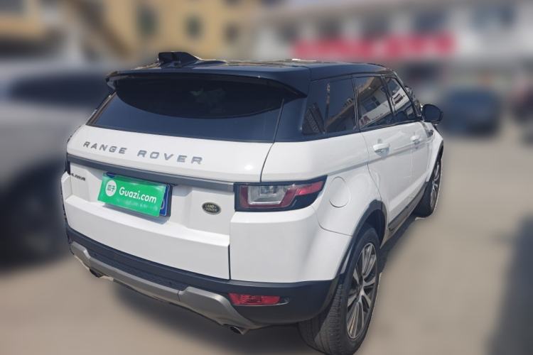 Used Land Rover Range Evoque 2018 240 PS SE Smart Brilliance Edition Rear Right 45 Deg