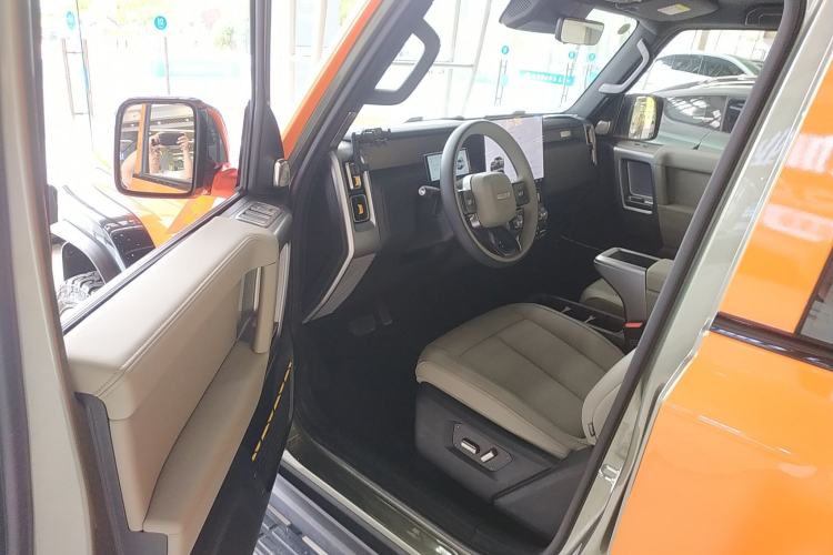 Used iCAR V23 2025 501 Four-Wheel Drive Intelligent Driving Version Driver Seat