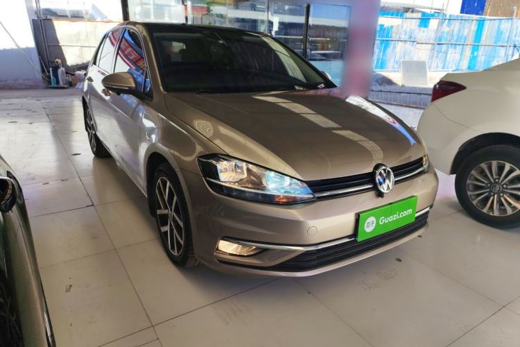 Used Volkswagen Golf 2018 230TSI Automatic Luxury Version