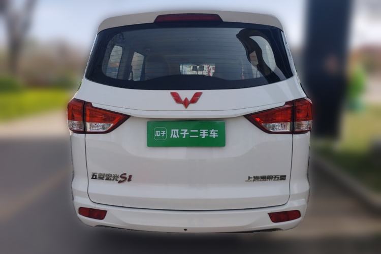 Used Wuling Hongguang 2015 1.5L S1 Standard China V-Emission Standards
