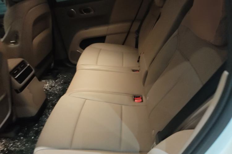 Used Li Auto i6 2025 Model Two-Wheel-Drive Standard Type