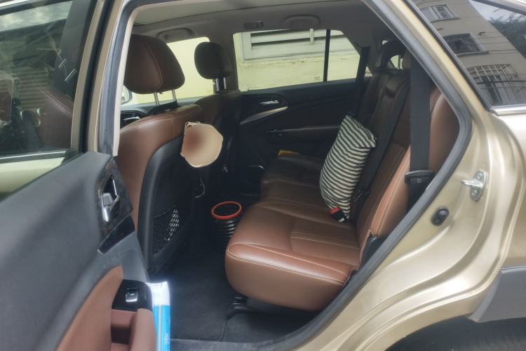 Used BYD Tang New Energy 2015 2.0T Four-Wheel-Drive Flagship Model Left Rear Seat