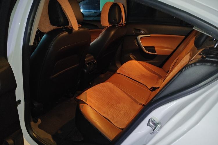 Used Buick Regal 2015 1.6T Elite Tech Model Left Rear Seat