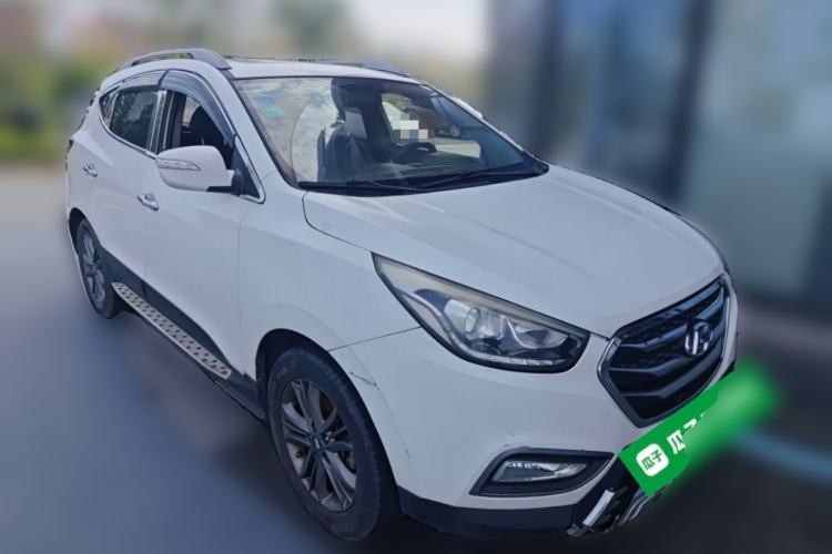 Used Hyundai ix35 2013 2.0L Automatic Two-Wheel Drive Smart GLS China V Standard Front Right 45 Deg