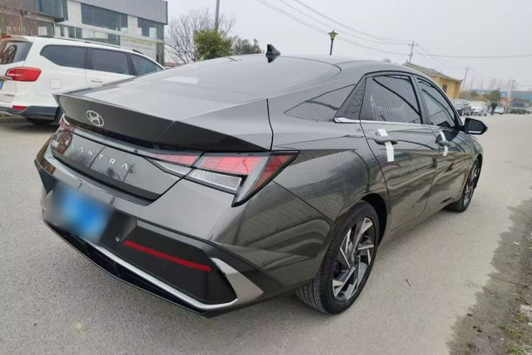 Used Hyundai Elantra 2023 1.5L CVT GLX Elite Edition
