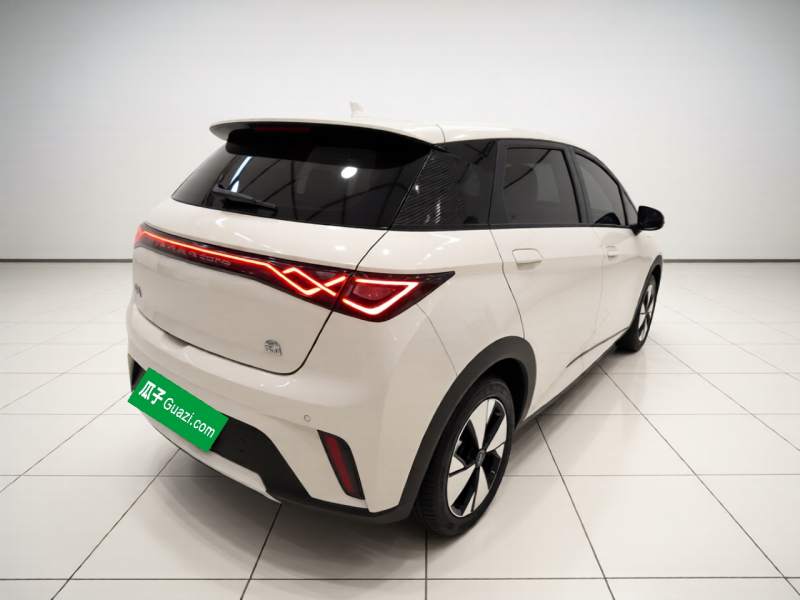 Used BYD Dolphin 2023 420 km Free Version — 4
