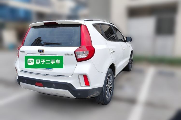 Used Geely Auto Vision X6 2016 1.3T CVT Flagship Model
