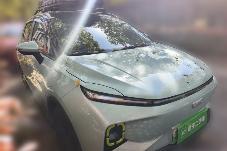 Used Geometry E Firefly 2022 401KM Lightning Tiger 4-Seater Front Right 45 Deg