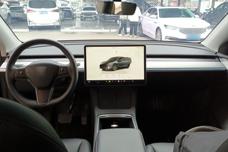 Used Tesla Model Y 2024 Rear-Wheel-Drive Version
