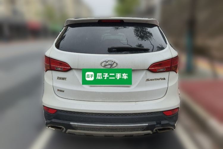 Used Hyundai Santa Fe 2015 2.0T Automatic Two-Wheel Drive Smart Version 5 Seats Rear