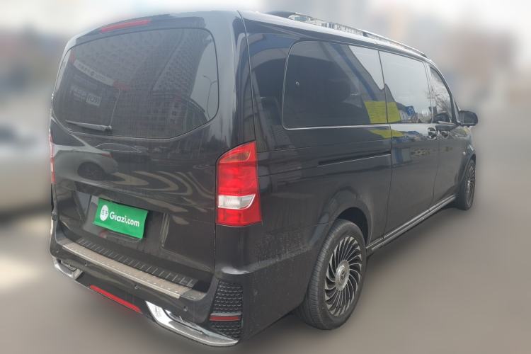 Used Mercedes-Benz Vito 2016 2.0T Elite Edition Rear Right 45 Deg