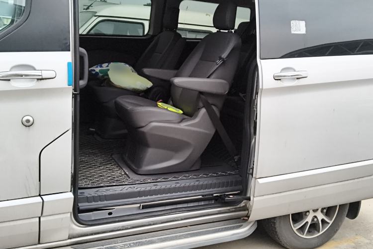 Used Ford Tourneo Custom 2020 Revised Version 2.0T Automatic – Elite Edition