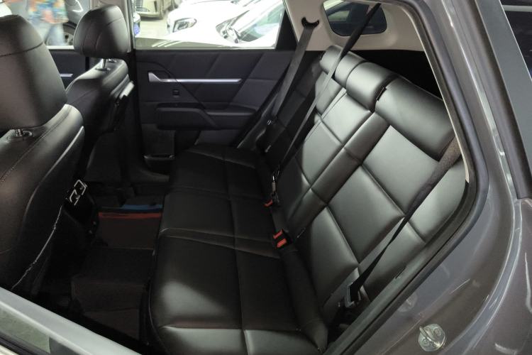 Used Hyundai ix35 2023 Musso 2.0L Prestige LUX Edition Left Rear Seat