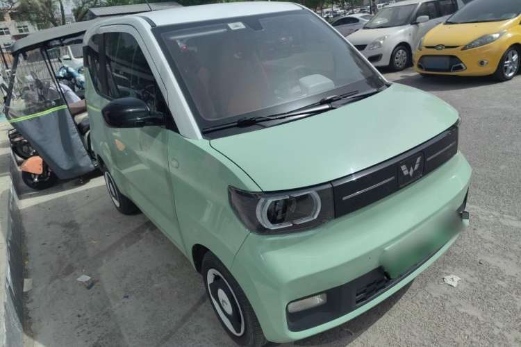 Used Wuling Hongguang MINIEV 2022 Macaron Premium Model – Lithium Ternary Battery