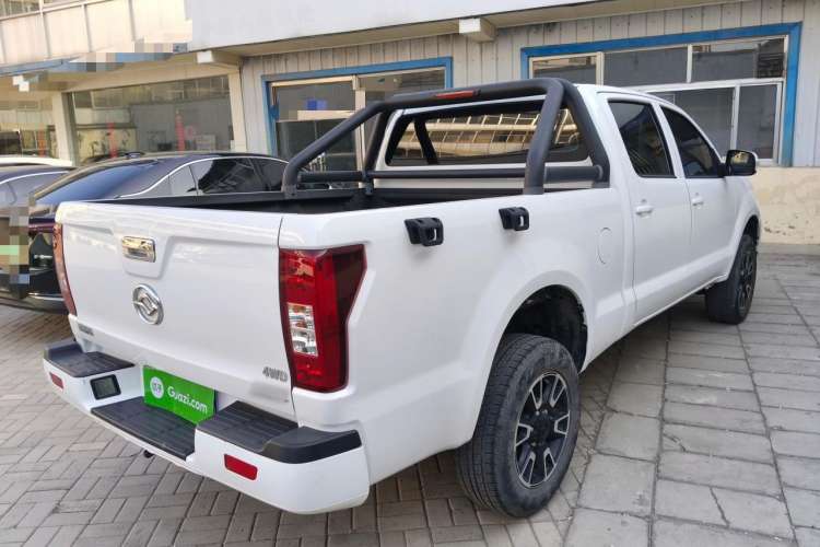 Used Huanghai Da Niu 2022 2.8T Pioneer Edition Manual Diesel 4x4 Value-Added Flatbed Cargo Box JE493ZLQ6H