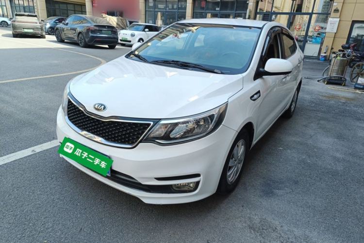 Used Kia K2 2015 Sedan 1.4L MT GLS