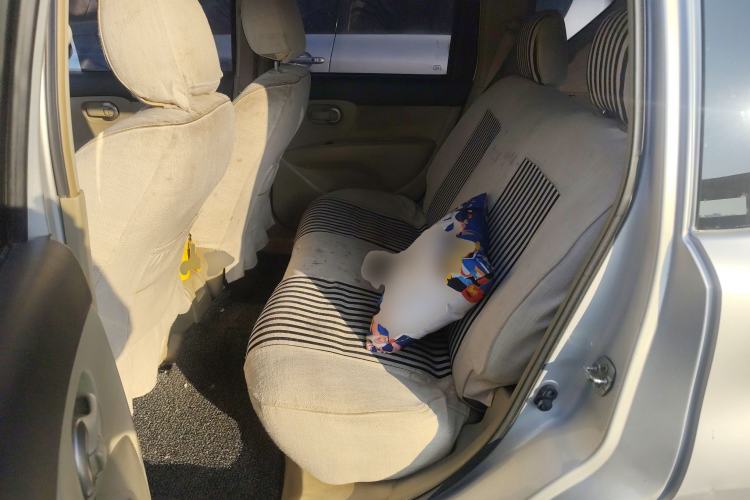 Used Nissan Livina 2013 1.6XE Manual Comfort Edition Left Rear Seat