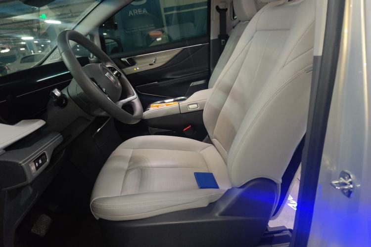 Used Buick GL8 2025 Lu Zun Deluxe Edition
