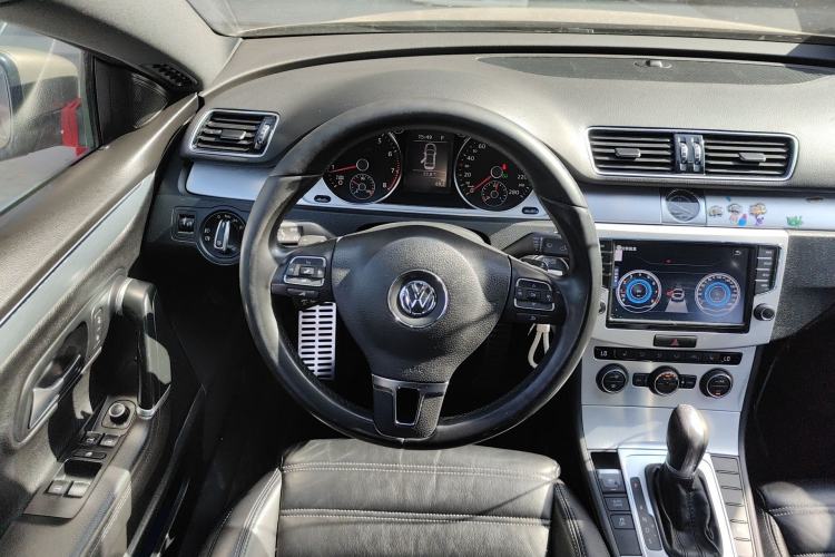 Used Volkswagen FAW-Volkswagen CC 2013 1.8TSI Prestige Model Steering Wheel