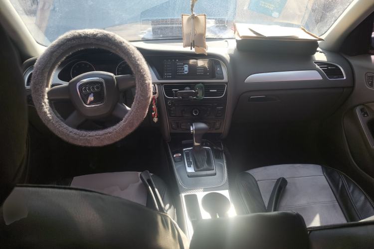 Used Audi A4L 2010 2.0 TFSI Standard Edition
